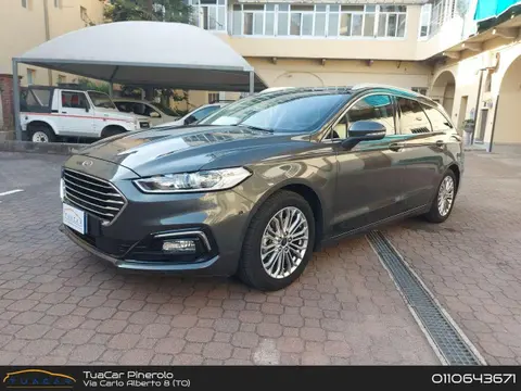 Used FORD MONDEO Hybrid 2021 Ad 