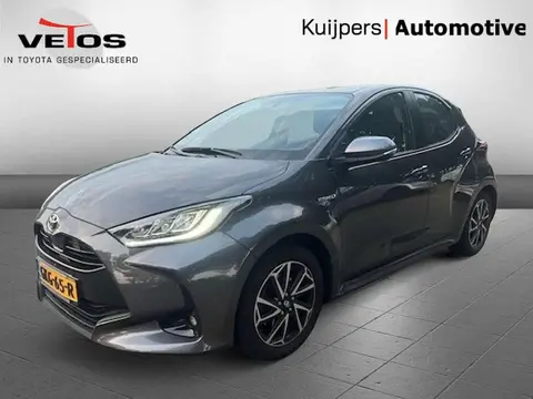 Used TOYOTA YARIS Hybrid 2021 Ad 