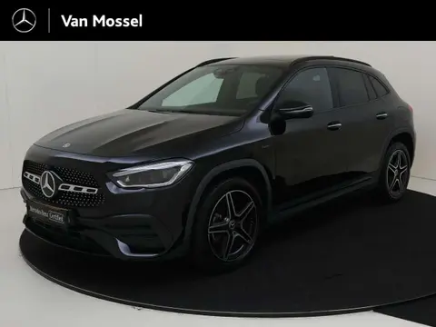 Used MERCEDES-BENZ CLASSE GLA Hybrid 2020 Ad 