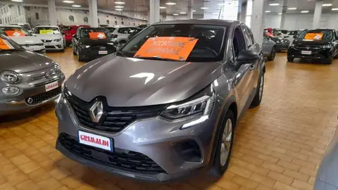 Used RENAULT CAPTUR Diesel 2021 Ad 