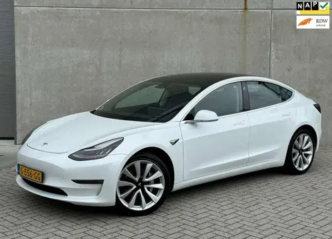 Used TESLA MODEL 3 Electric 2019 Ad 