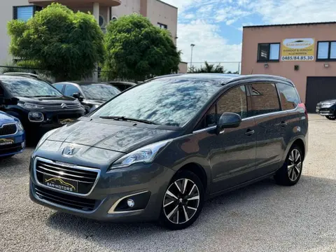 Used PEUGEOT 5008 Petrol 2016 Ad 