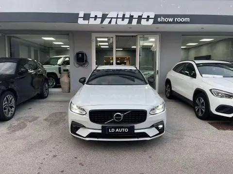 Used VOLVO V90 Hybrid 2022 Ad 