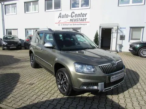 Used SKODA YETI Petrol 2015 Ad 