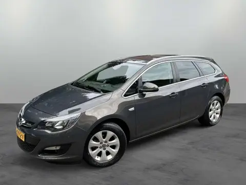 Used OPEL ASTRA Petrol 2015 Ad 