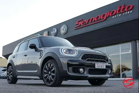 Used MINI COOPER Petrol 2018 Ad 