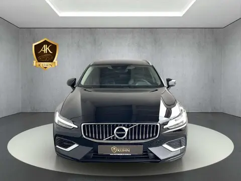 Used VOLVO V60 Hybrid 2021 Ad 