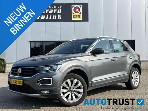 Used VOLKSWAGEN T-ROC Petrol 2020 Ad 