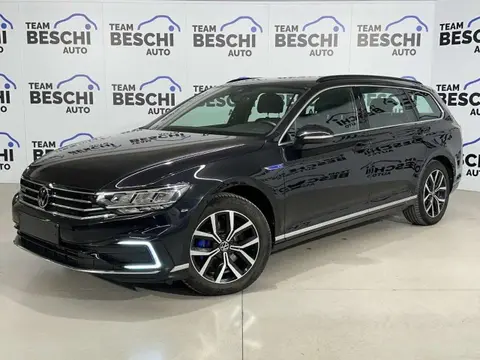 Used VOLKSWAGEN PASSAT Hybrid 2021 Ad 