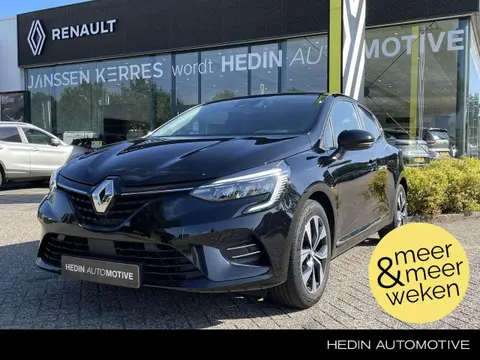 Used RENAULT CLIO Petrol 2022 Ad 