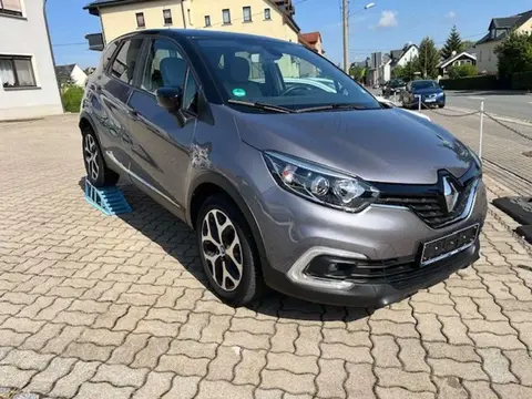 Used RENAULT CAPTUR Petrol 2017 Ad 