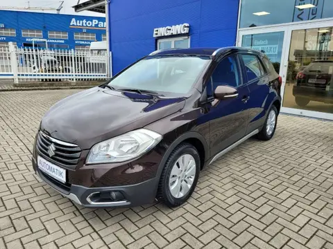 Used SUZUKI SX4 Petrol 2015 Ad 