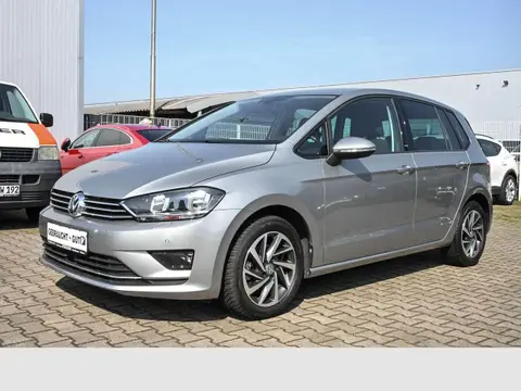 Used VOLKSWAGEN GOLF Petrol 2017 Ad 