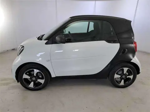 Used SMART FORTWO Electric 2021 Ad 