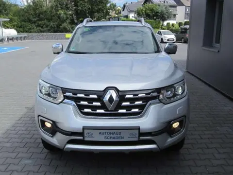 Used RENAULT ALASKAN Diesel 2018 Ad 