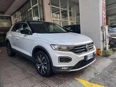 Annonce VOLKSWAGEN T-ROC Essence 2018 d'occasion 