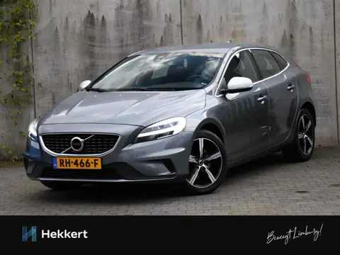 Used VOLVO V40 Petrol 2017 Ad 