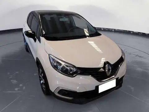 Used RENAULT CAPTUR Diesel 2019 Ad 