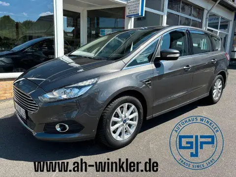 Used FORD S-MAX Petrol 2016 Ad 