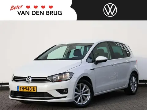 Used VOLKSWAGEN GOLF Petrol 2015 Ad 