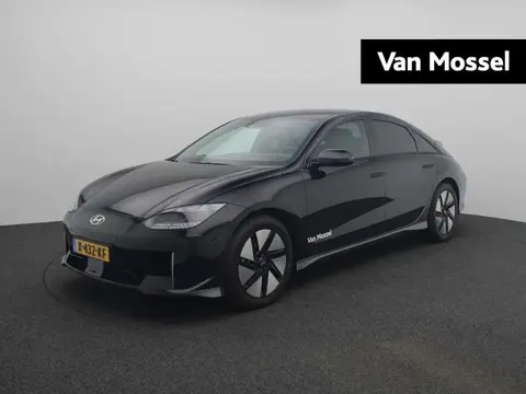 Used HYUNDAI IONIQ Electric 2024 Ad 