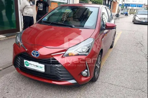 Used TOYOTA YARIS Hybrid 2019 Ad 