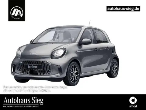 Used SMART FORFOUR Electric 2021 Ad 