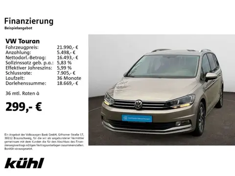 Used VOLKSWAGEN TOURAN Petrol 2017 Ad 