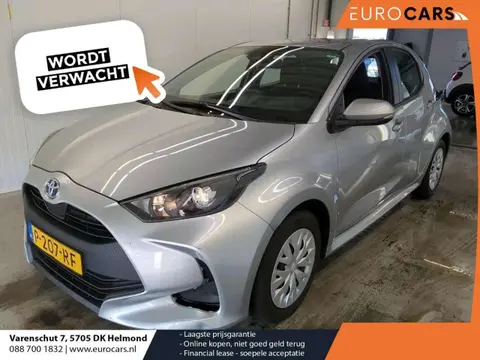 Used TOYOTA YARIS Hybrid 2022 Ad 