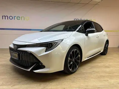 Used TOYOTA COROLLA Hybrid 2022 Ad 