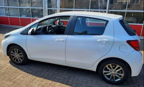 Used TOYOTA YARIS Petrol 2015 Ad 