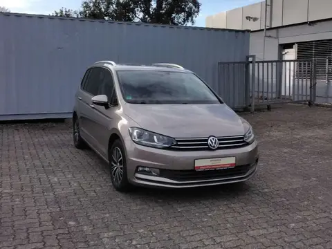 Used VOLKSWAGEN TOURAN Diesel 2016 Ad 