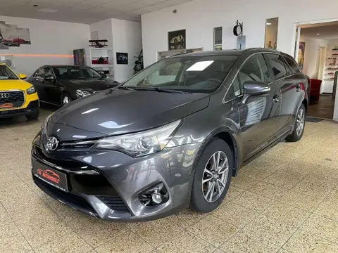 Used TOYOTA AVENSIS Petrol 2016 Ad 