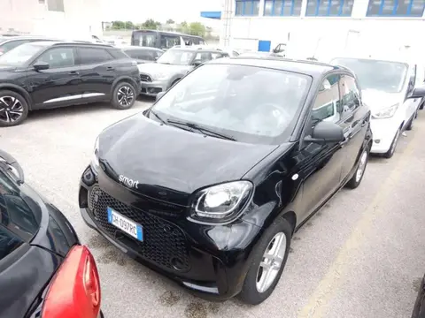 Used SMART FORFOUR Electric 2022 Ad 