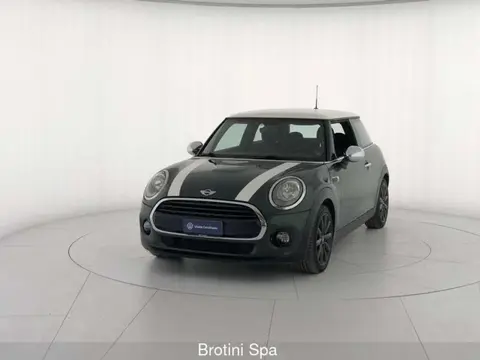 Used MINI COOPER Petrol 2015 Ad 