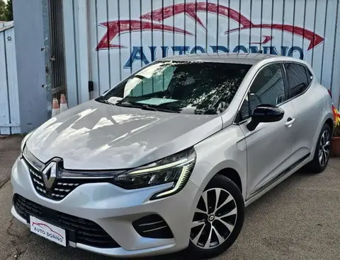 Annonce RENAULT CLIO Essence 2023 d'occasion 