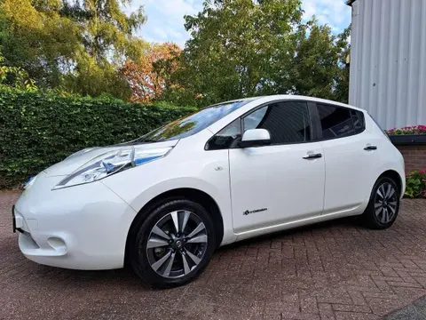 Used NISSAN LEAF Electric 2017 Ad 