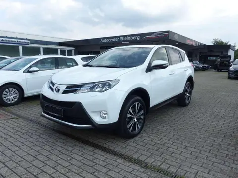 Used TOYOTA RAV4 Petrol 2015 Ad Germany