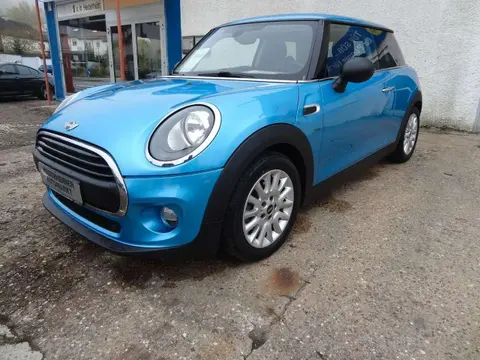 Used MINI ONE Petrol 2015 Ad 