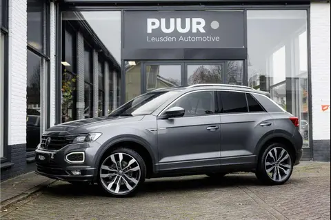 Used VOLKSWAGEN T-ROC Petrol 2021 Ad 