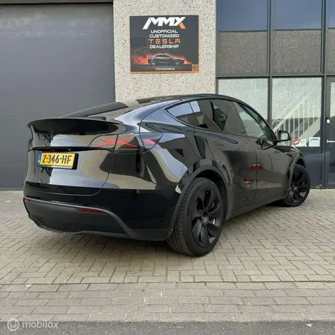 Used TESLA MODEL Y Electric 2023 Ad 