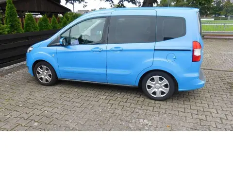 Used FORD TOURNEO Petrol 2015 Ad 