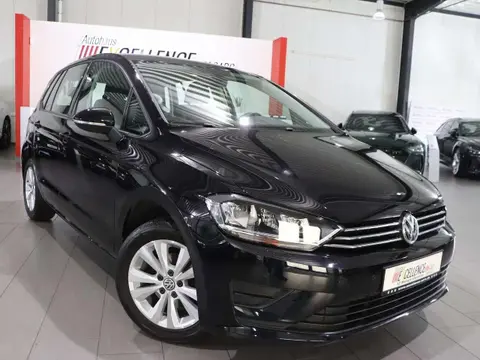 Used VOLKSWAGEN GOLF Petrol 2018 Ad 