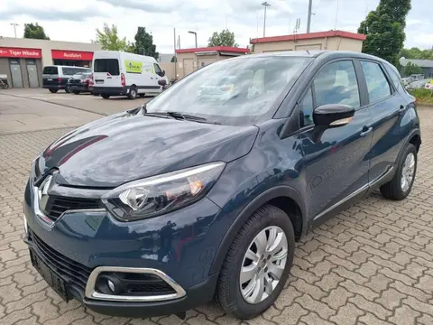 Used RENAULT CAPTUR Petrol 2017 Ad 