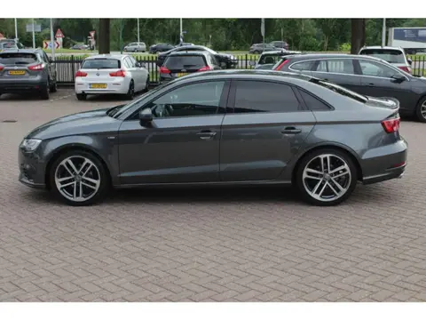 Annonce AUDI A3 Essence 2019 d'occasion 