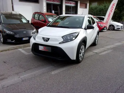 Used TOYOTA AYGO X LPG 2022 Ad 