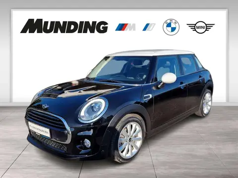 Used MINI COOPER Petrol 2017 Ad 