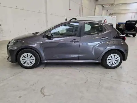 Used TOYOTA YARIS Hybrid 2021 Ad 