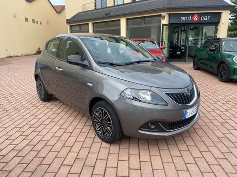 Used LANCIA YPSILON Hybrid 2022 Ad 