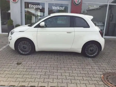 Used FIAT 500 Electric 2021 Ad 